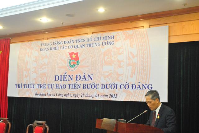 Diễn đàn “Trí thức trẻ tự hào tiến bước dưới cờ Đảng” 